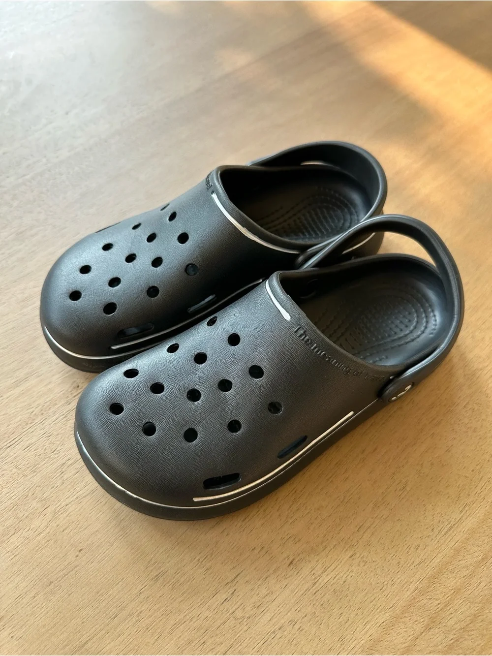 Clogs, US Size 3.5 Big Kid / EU 35–36, Black